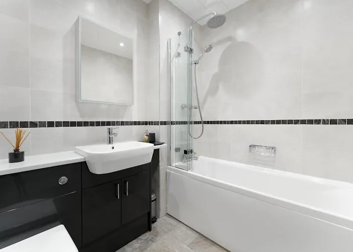 1 Harney Peak * Portinscale